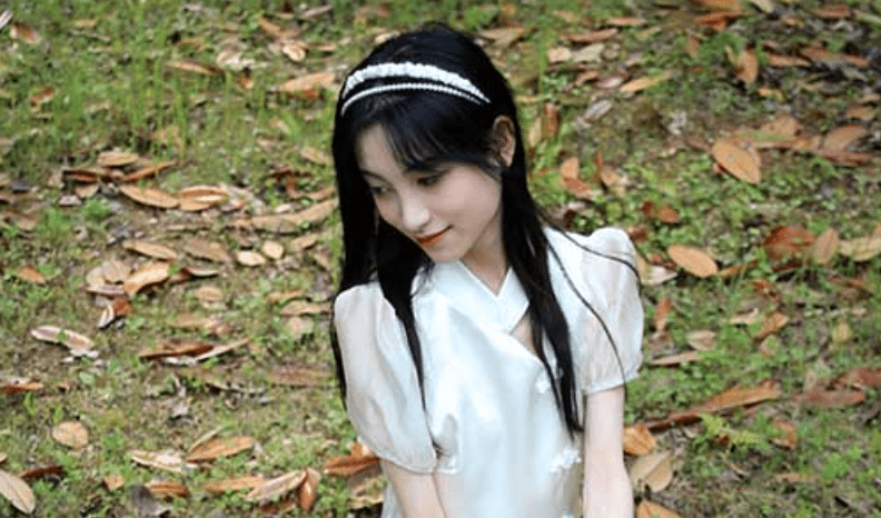 Early Summer Goddess | Qiqi Modern Chinese Style Stockings Sandals (with video)