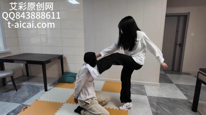 chnnsct1818 | 高校で優等生だった少女が残酷な暴力を受ける