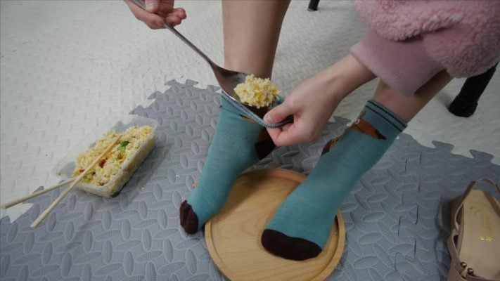 第5风格 | 00后脚喂食炒饭泡面超长时间