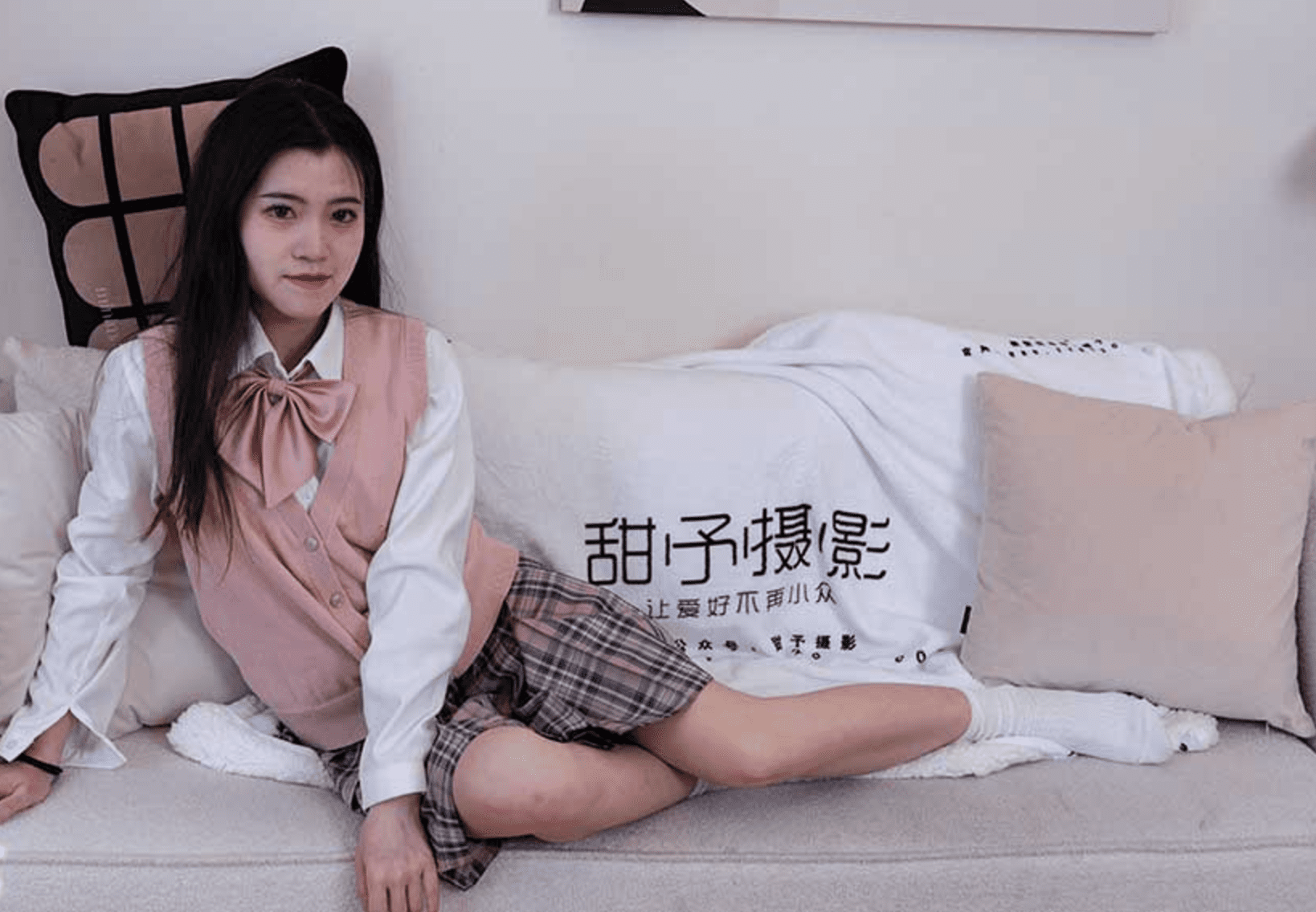 甜予摄影 | 小粥的板鞋、白棉袜、裸足(带视频)