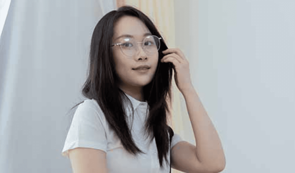 物恋传媒 | 小新白丝袜平底鞋之冷暖交织(带视频)