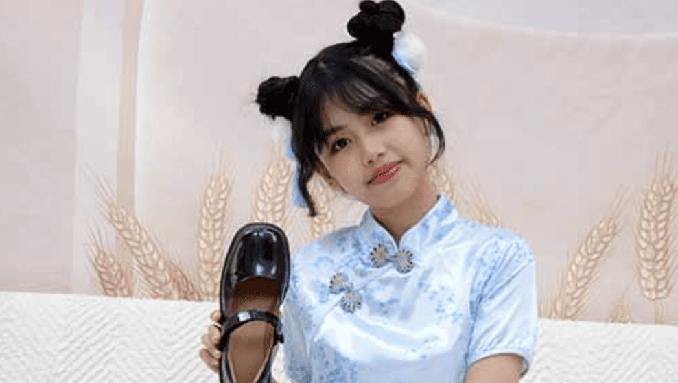 初夏女神 | 希希 功夫厨娘(带视频)