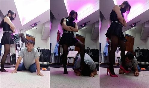 冰炫 | 老畜生 爆头 脚耳光 舔臭脚 双视角版