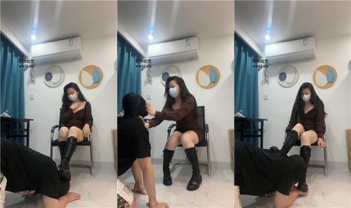 アマチュア掘削機 | ロングブーツで踏みつけ、蹴り、匂いを嗅ぎ、舐め、ボートソックスで叩く
