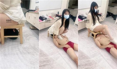 Loli Tangtang | Canvas shoes, white silk, trampling, pinching breasts, smelling, licking cotton socks, riding, dog climbing, dual perspective version