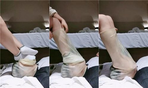 Five Princesses | Super stinky white socks and feet, suffocating
