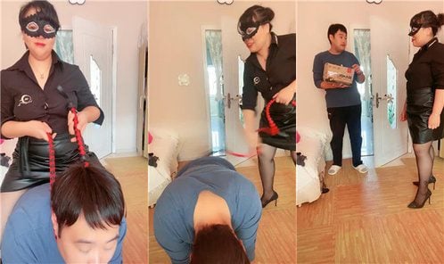 佳琪 | 黑丝高跟踩 骑马 鞭打 捆绑吃口水 臭脚捂脸