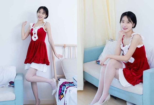 Wulian Media | Caicai high heels shiny thin white silk toes transparent barefoot strawberry and yogurt barefoot plating plot with video with video