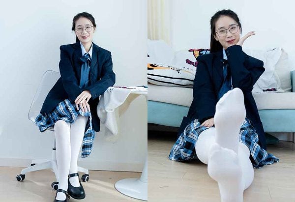Fetish Media | Cai Cai leather shoes thick white silk JK uniform rubber band foot tied old man happy to tickle the foot plot with video with video
