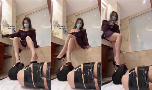 反差楠熙 | 车模S 玉足深喉 强制吃呕吐物