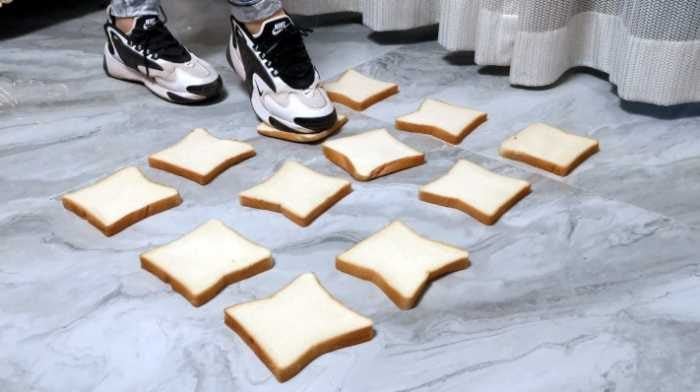 Damei | 12 slices of toast to clean Nike running shoes