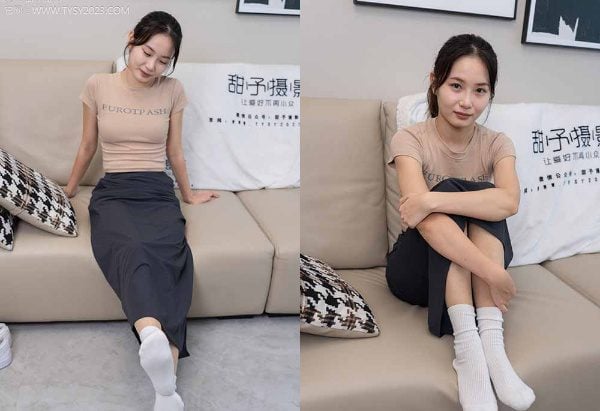 Tianyu Photography | NO 114 Sisi sneakers, white cotton socks, meat ribbon video