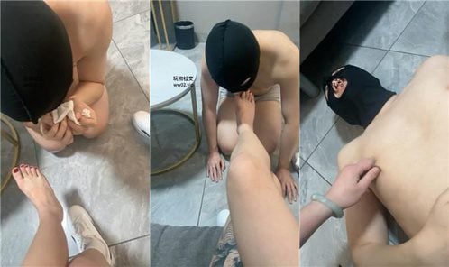 リトルパイナップル | 白い靴と白いソックスを履いたタトゥーの女性が奴隷と遊ぶ