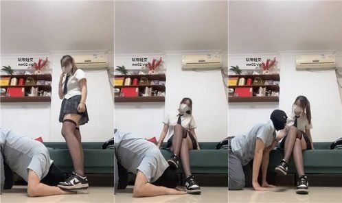 ウェンウェンロートップAJブラックシルクが腰を踏み、犬が這い、顔に座って窒息し、靴の匂いを嗅ぐことを強制