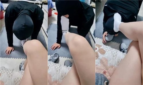 小羊咩咩 | 运动后原味鞋袜让狗舔