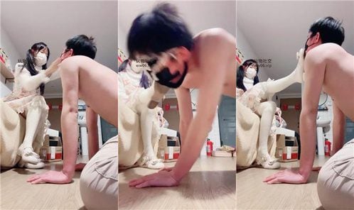 奶味小仙女 | 二次元洛丽塔 胯下掐乳 踢裆 白袜塞嘴 深喉坐脸