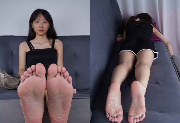 Pary学生模拍 | 158 芝芝冰睡展示美脚丫
