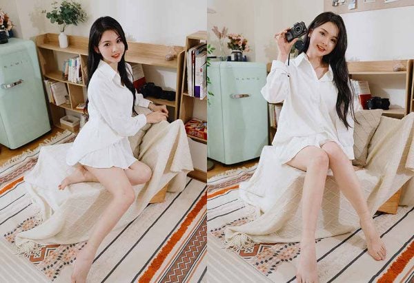 Street shot silk feet | 494 Long-legged beauty model Mijiang home pleated skirt studio shot 2