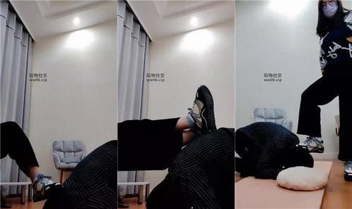 Drag Drag | Original shoes and socks after night running, player slave