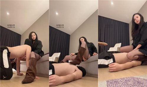 亚兮 | 长靴踩虐掐乳 坐脸窒息 黑丝白袜捂脸