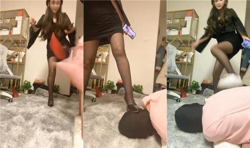 林夕小姐姐 | 磕头求虐 小白鞋高跟踩 鞭打 坐狗头
