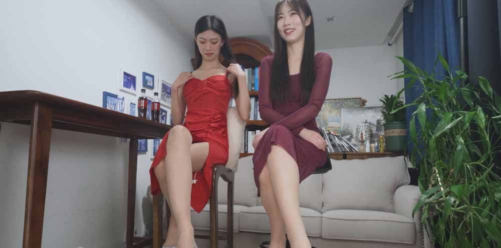 ビデオ | AF 306 蘭蘭小英姉妹のヒップスカート肌色のハイヒールの靴を選ぶパート1 22分ビデオ付き