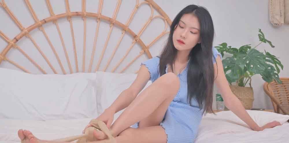 SSA丝社 | 视频 素素 SK肉色开裆丝袜 14min 带视频