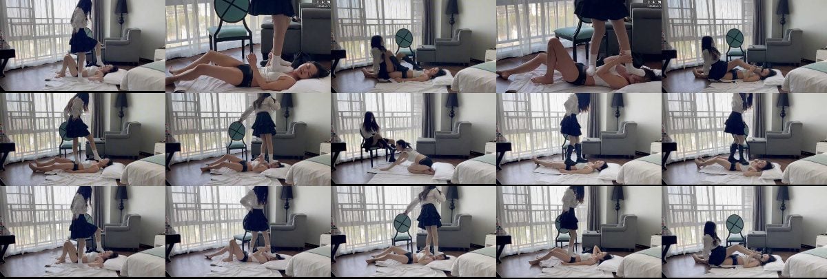 最强女m 校服女王贱踩母狗-视频截图