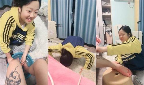 Little Pineapple | Kneeling and begging for foot bath