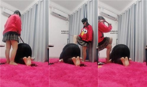 阿霞 | 戒尺鞭子虐打 高跟肉丝踩