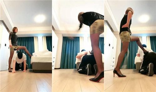 Yuanbi Dada | Handcuffs, heavy whipping, hip twisting, dog crawling, black silk trampling