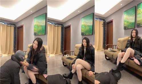 伊未 | 超脏鞋底乳 短靴肉丝踩虐 踢踹鞭打