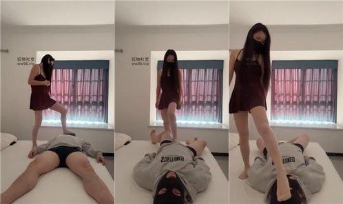 辣辣BB | 坐脸窒息 美腿狂舔