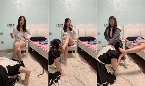 白兔 | 双S黑棉袜脚踩 藤条鞭打 伺候沐足