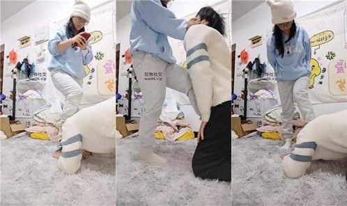 南宁木木 | 坐脸窒息 白袜脚踩踏蹂躏
