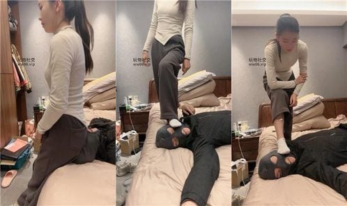 Monkey Song | White socks, foot trampling, sitting on the face, suffocation