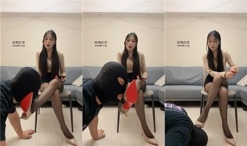 小软 | 性感黑丝高跟虐 掐乳 坐脸窒息
