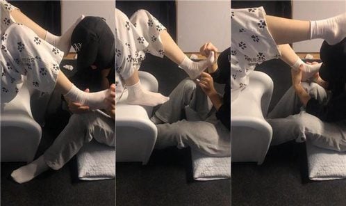 uu大王 | 原味白袜脚辱脚垫
