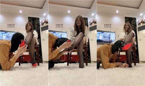 小菀 | 黑丝高跟美腿虐发骚奴