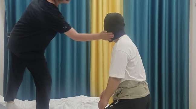 Junior high school brutal mental girl dance stepping training