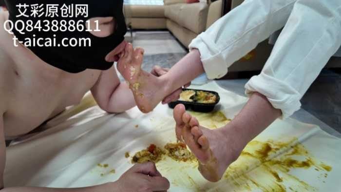 chnnsct1818 | 黑臭脚汗踩踏融合食物喂食