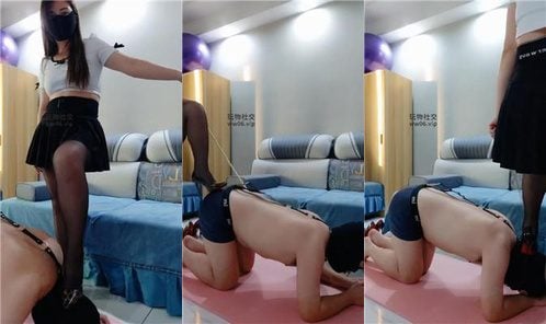 御严 | 嘴叼黑丝抽耳光 衣架虐乳 胯下夹头