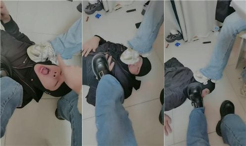 文文文 | 桌底视角 双素人S 脏鞋蹂躏踩