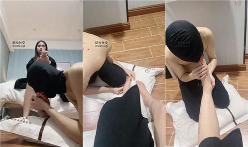 小凤梨 | 做纹身小妹的脚下奴