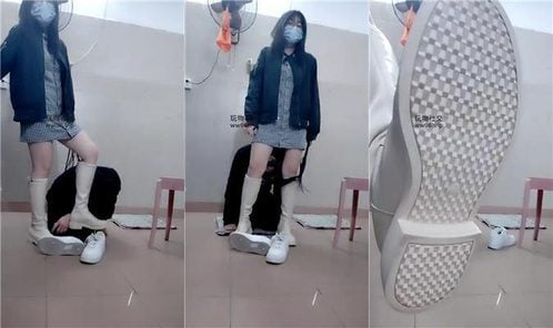 奇了怪了 | 转胯狗爬 长靴胯下辱