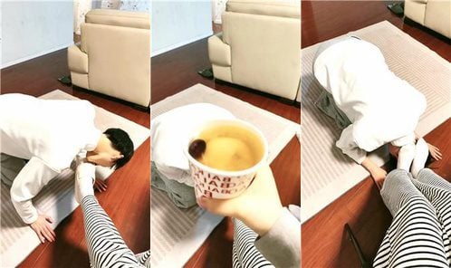 フェアリーコレクション | 白い綿の靴下を履いた少女が奴隷を辱める