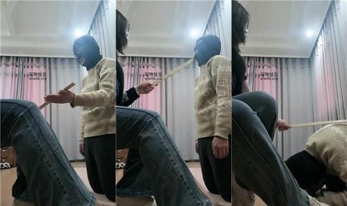 Dragging | Sports shoes and white socks crushing slaves JS250203-23