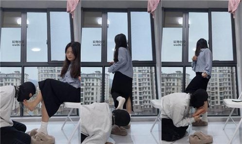 Master Zixi | Servant trampling and feeding - fur slippers and white socks abusing my boyfriend 50500