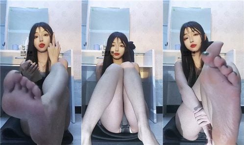 绝美兔 | 一个屁鹿一次 250225-3