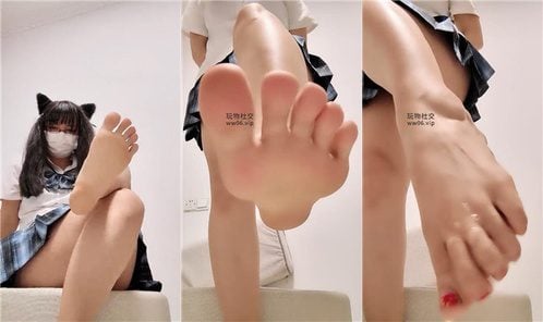 蛮蛮呀 | 买 裸足腋下肉臀 250218-26
